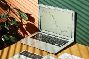 Strategic Considerations for Selling a Declining Stock