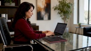 Bookkeeper working in Hurst office